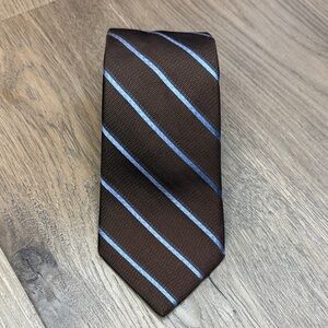 HSM vintage Sophisticated Brown Tie with Blue Stripes 100% silk